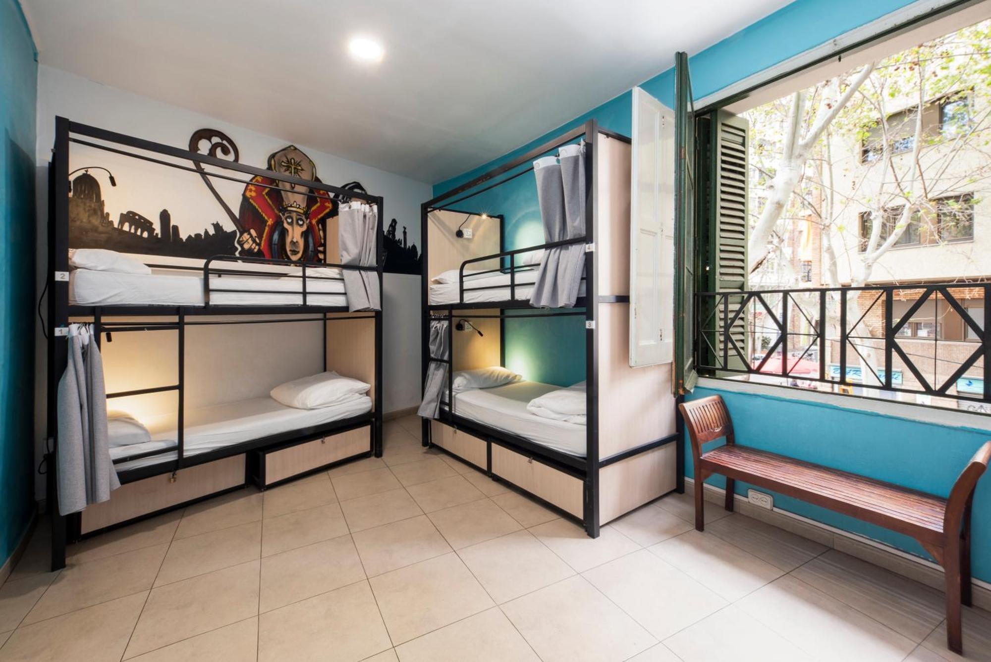 Bed 6-Bed Mixed Dormitory Room Ensuite