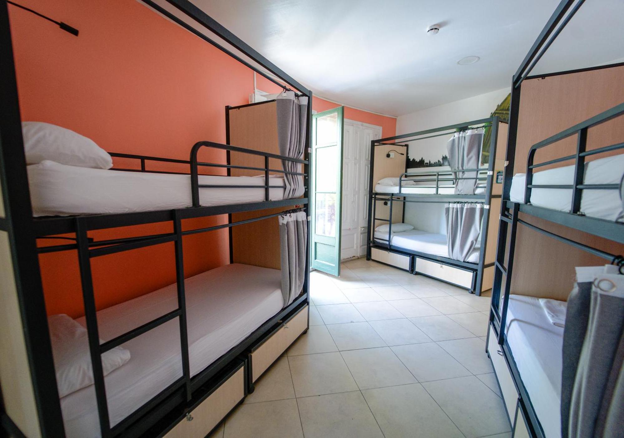 Bed 8-Bed Female Dormitory Room Ensuite